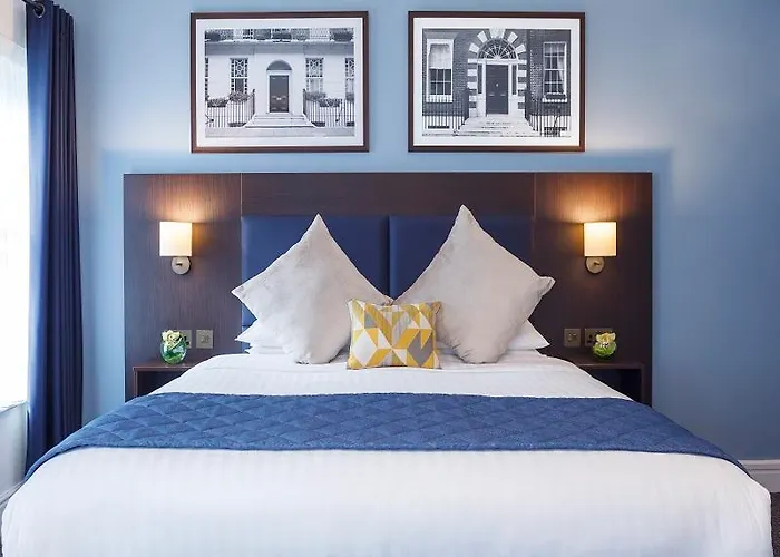 Отель Temple Bar By The Unlimited Collection 4*